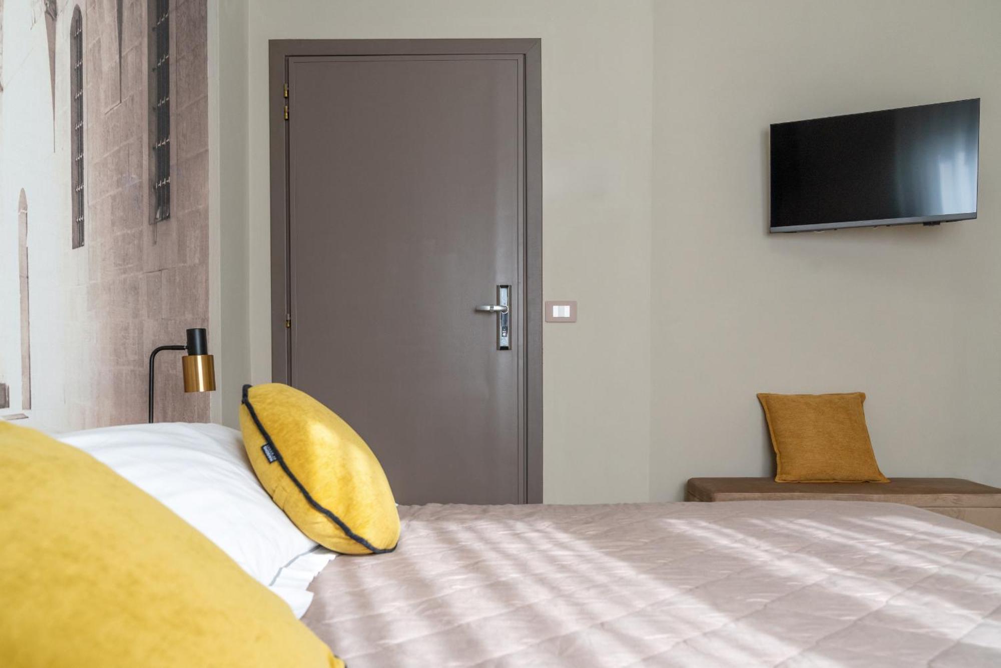 Hotel Baia Di ตาลาโมเน ภายนอก รูปภาพ