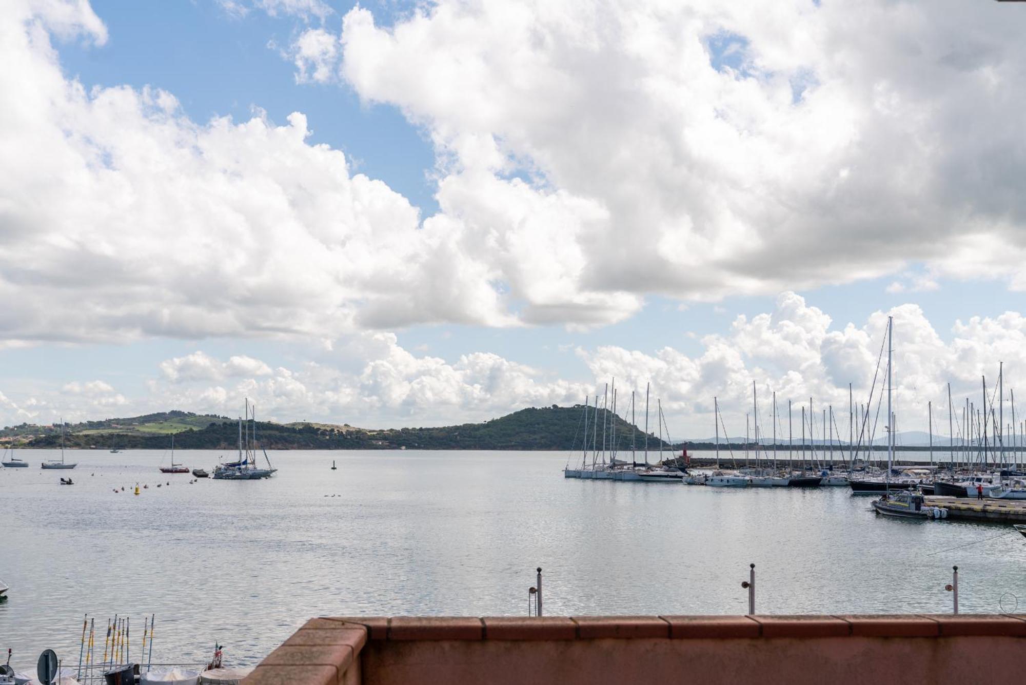 Hotel Baia Di ตาลาโมเน ภายนอก รูปภาพ